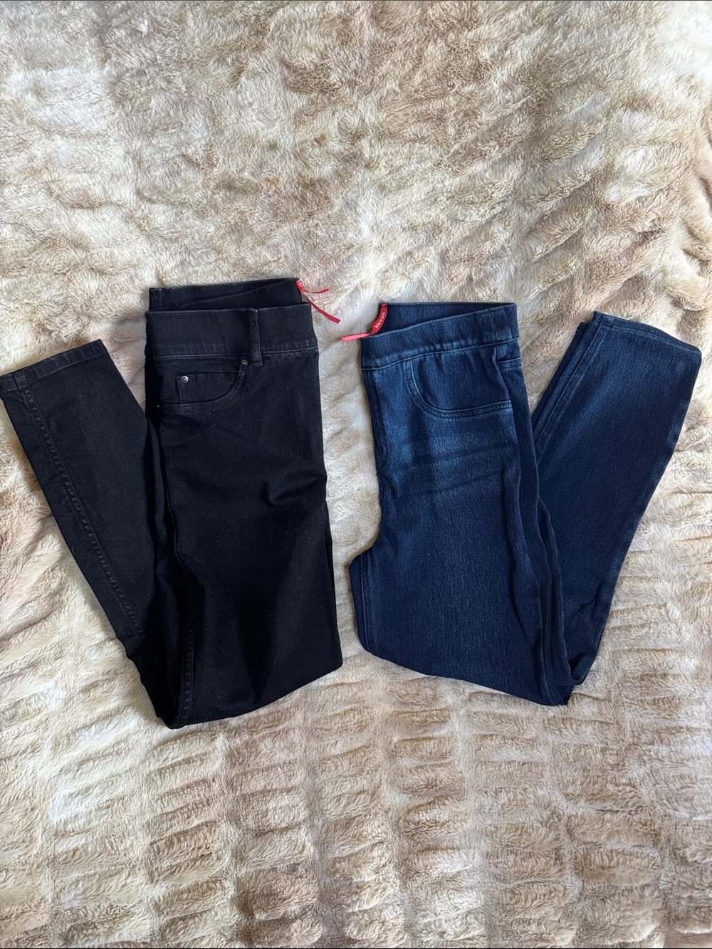 Spanx Black & Dark Blue Pull On Skinny Jeans Pair